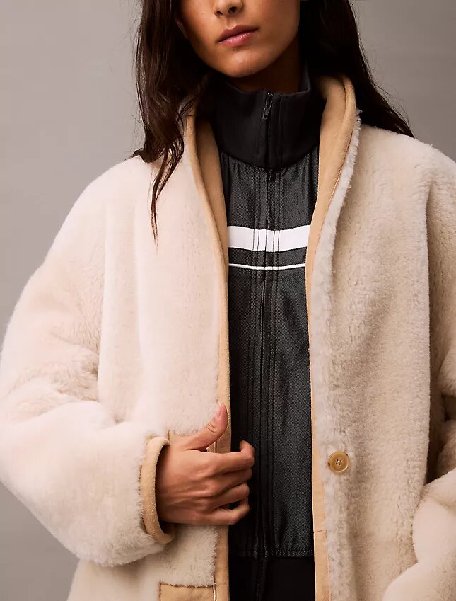 Αναστρέψιμο παλτό από shearling Αναστρέψιμο παλτό από shearling