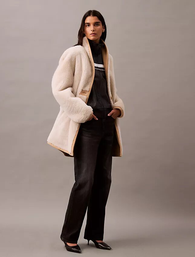 Αναστρέψιμο παλτό από shearling Αναστρέψιμο παλτό από shearling