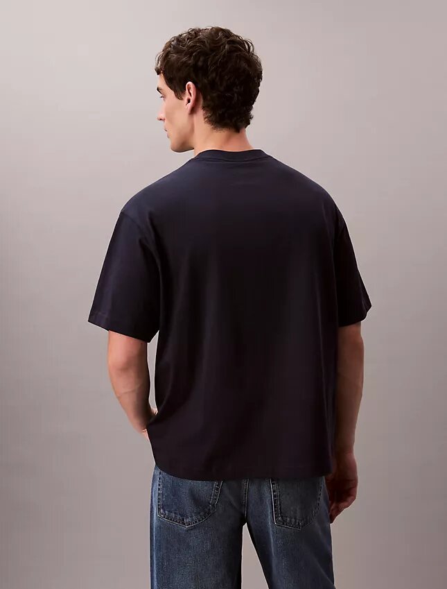 Αρχείο Λογότυπο Χαλαρό T-shirt με στρογγυλό λαιμό Αρχείο Λογότυπο Χαλαρό T-shirt με στρογγυλό λαιμό