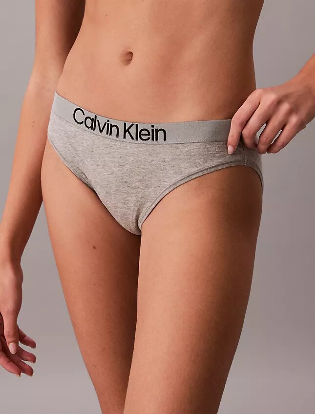 Bikini από 100% βαμβάκι σε συσκευασία των 5 τεμαχίων Bikini από 100% βαμβάκι σε συσκευασία των 5 τεμαχίων