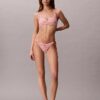 Bikini με γραφικό Monogram και δέσιμο στο πλάι στα κάτω μέρη Bikini με γραφικό Monogram και δέσιμο στο πλάι στα κάτω μέρη