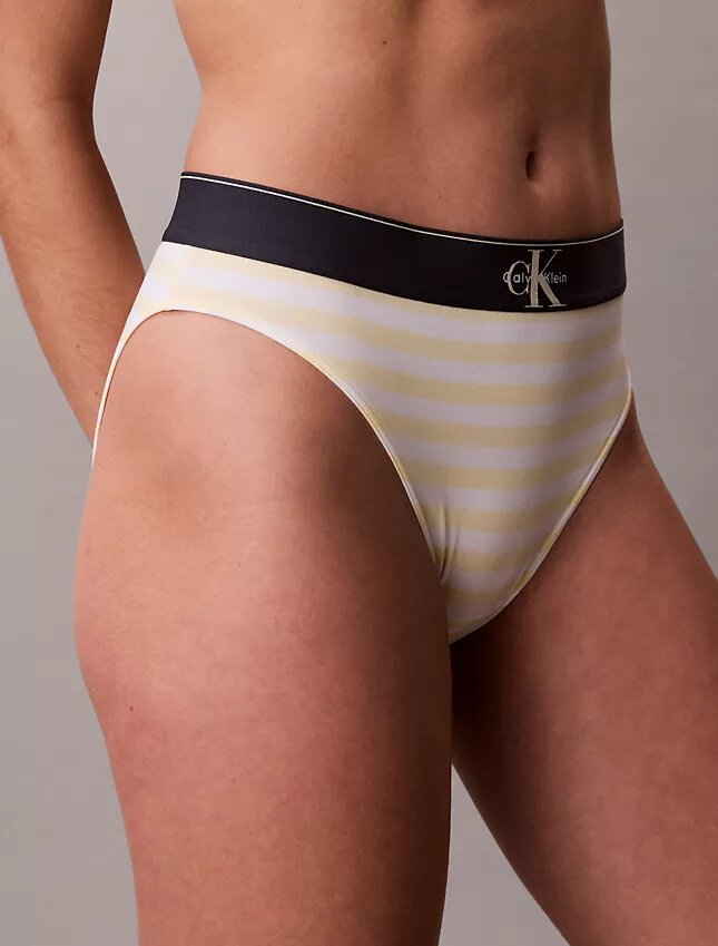 Bikini με ψηλή μέση από ελαστική Microfiber με γραφικό Monogram Bikini με ψηλή μέση από ελαστική Microfiber με γραφικό Monogram
