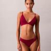 Bralette τριγωνικού σχήματος με ελαφριά επένδυση