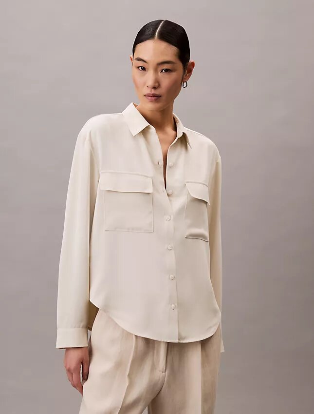 Χαλαρό Utility Shirt με κουμπιά Χαλαρό Utility Shirt με κουμπιά