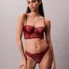 CK Black Μαύρο μπαλκονέ σουτιέν Unlined με λουλουδάτη δαντέλα CK Black Μαύρο μπαλκονέ σουτιέν Unlined με λουλουδάτη δαντέλα