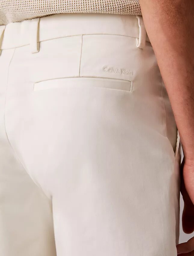 Cotton Stretch ελαστικά σορτς με ίσια γραμμή Cotton Stretch ελαστικά σορτς με ίσια γραμμή