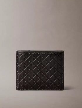 Διπλό πορτοφόλι με ανάγλυφο μοτίβο Monogram σε όλη την επιφάνεια και θήκη για κέρματα