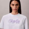 Φαρδύ T-shirt με ανάγλυφο λογότυπο Φαρδύ T-shirt με ανάγλυφο λογότυπο