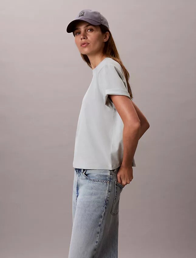 Φαρδύ T-shirt με floral λογότυπο Φαρδύ T-shirt με floral λογότυπο
