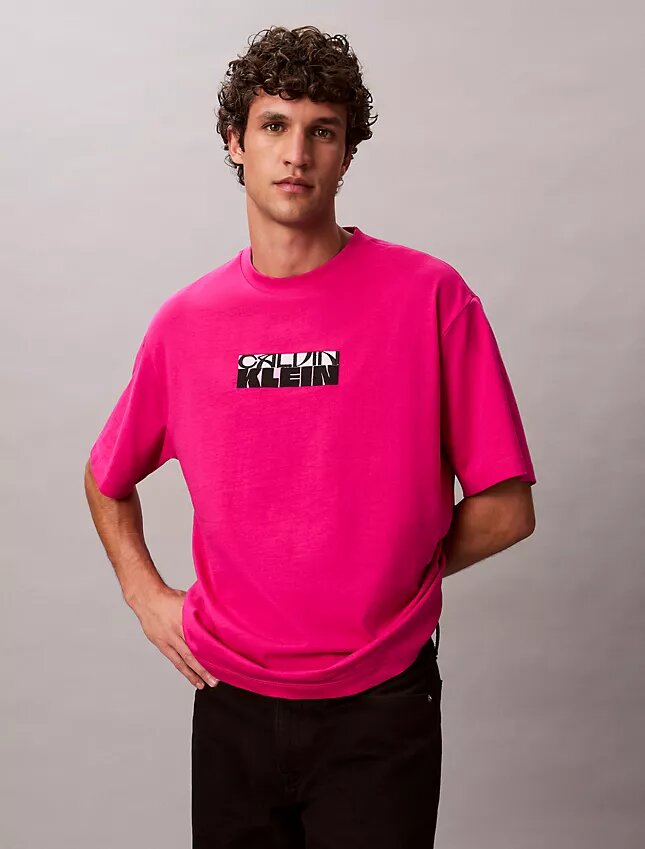 Φαρδύ T-shirt με γραφικό λογότυπο Φαρδύ T-shirt με γραφικό λογότυπο