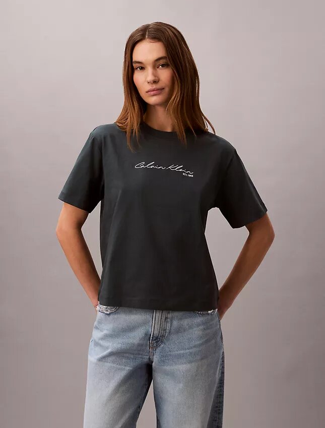 Φαρδύ T-shirt με γραφικό λογότυπο Φαρδύ T-shirt με γραφικό λογότυπο