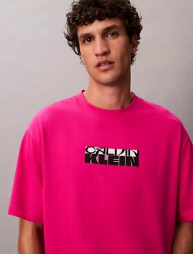 Φαρδύ T-shirt με γραφικό λογότυπο Φαρδύ T-shirt με γραφικό λογότυπο
