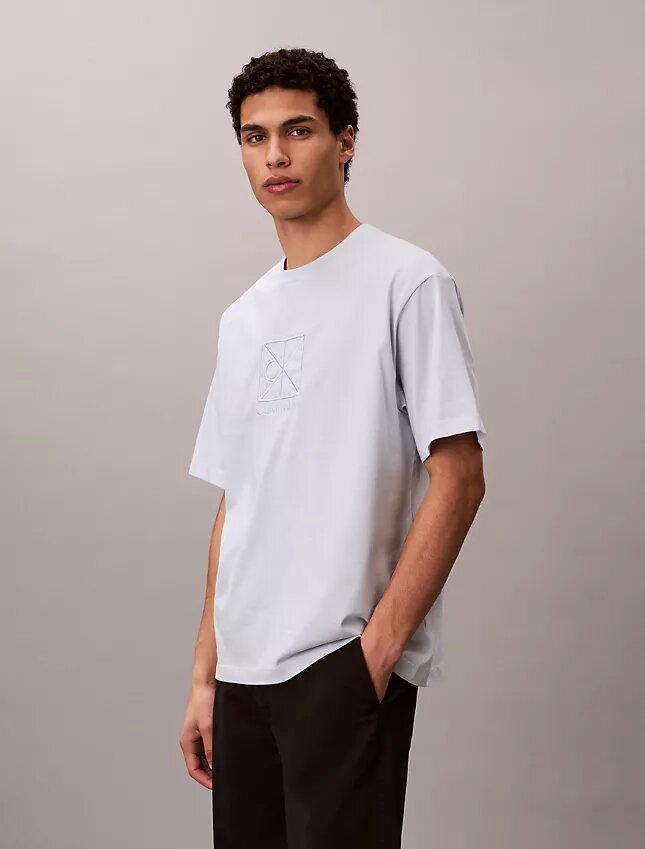 Φαρδύ T-shirt με γραφικό λογότυπο Φαρδύ T-shirt με γραφικό λογότυπο