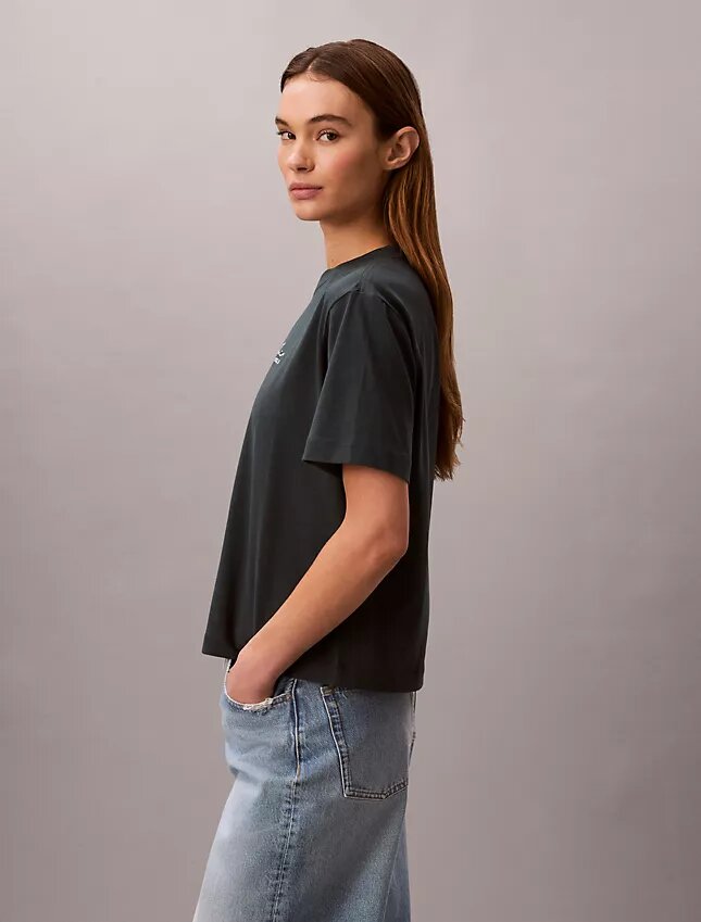 Φαρδύ T-shirt με γραφικό λογότυπο Φαρδύ T-shirt με γραφικό λογότυπο