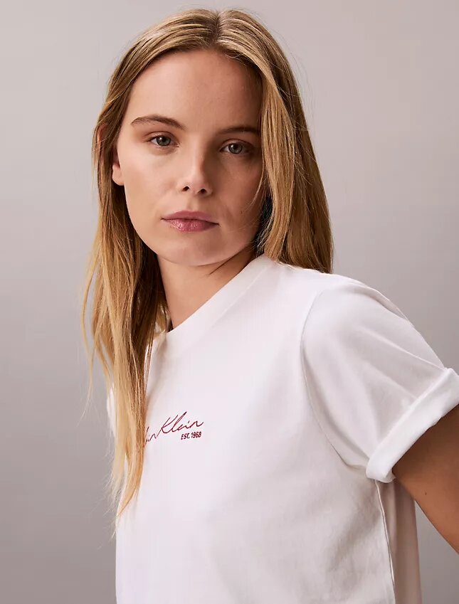 Φαρδύ T-shirt με γραφικό λογότυπο Φαρδύ T-shirt με γραφικό λογότυπο