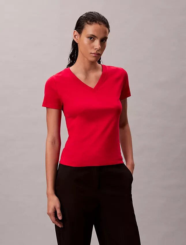 Φαρδύ T-shirt με V λαιμόκοψη από Liquid Cotton Φαρδύ T-shirt με V λαιμόκοψη από Liquid Cotton