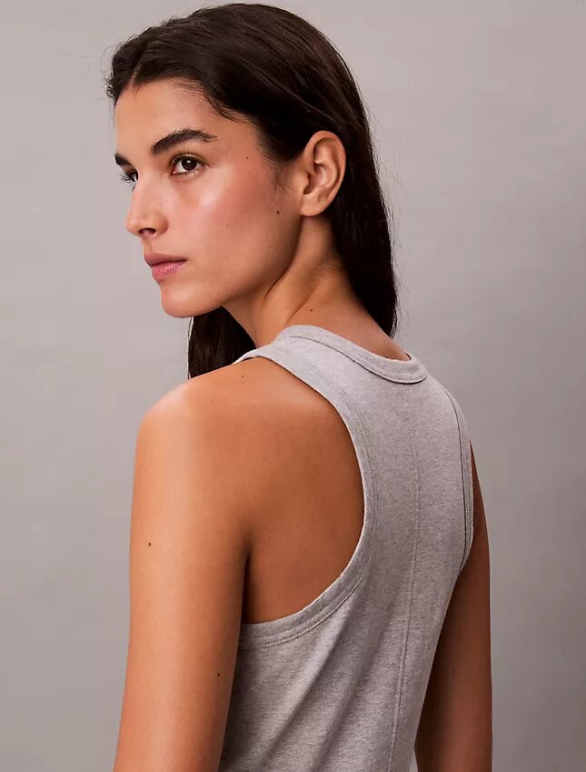 Φορέμα μίντι χωρίς μανίκια με λογότυπο Calvin Klein Φορέμα μίντι χωρίς μανίκια με λογότυπο Calvin Klein