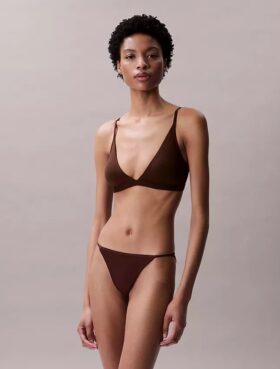 Form to Body Bralette τριγωνικού σχήματος με ελαφριά επένδυση Form to Body Bralette τριγωνικού σχήματος με ελαφριά επένδυση