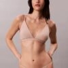 Form to Body Bralette τριγωνικού σχήματος με ελαφριά επένδυση Form to Body Bralette τριγωνικού σχήματος με ελαφριά επένδυση