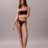Form to Body Ελαφρώς φοδραρισμένο bandeau Bralette Form to Body Ελαφρώς φοδραρισμένο bandeau Bralette