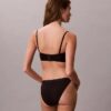 Form to Body Ελαφρώς φοδραρισμένο bandeau Bralette Form to Body Ελαφρώς φοδραρισμένο bandeau Bralette