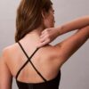 Form to Body Ελαφρώς φοδραρισμένο bandeau Bralette Form to Body Ελαφρώς φοδραρισμένο bandeau Bralette