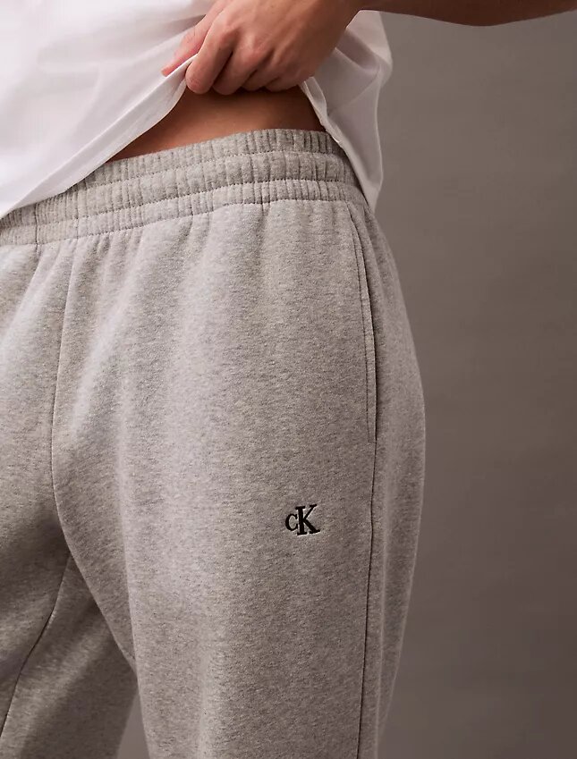 Φόρμα με Monogram Φόρμα με Monogram