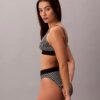 Γραφικό Monogram Microfiber Ελαστικό Unlined Bralette Γραφικό Monogram Microfiber Ελαστικό Unlined Bralette