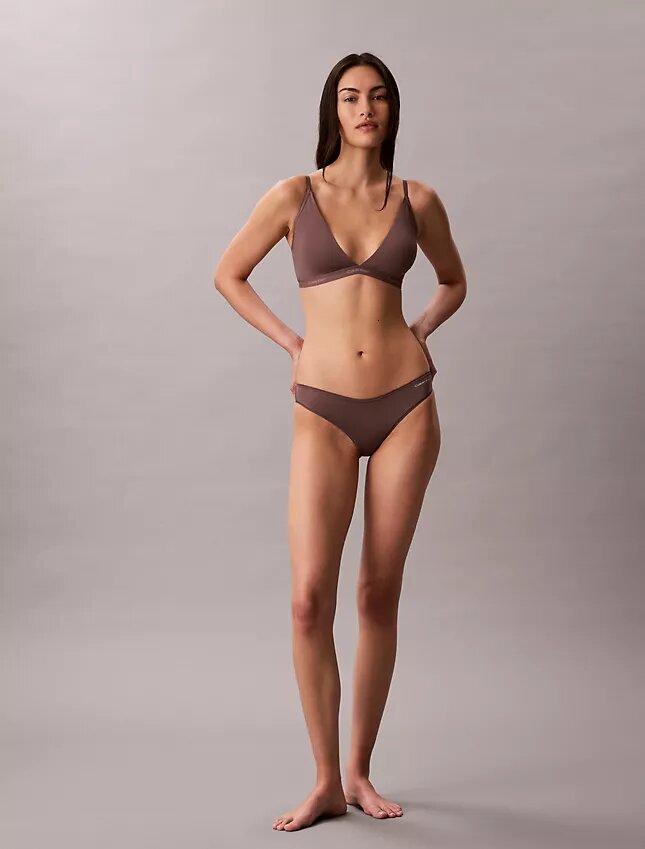 Ιδανικό μικρό Bikini Ιδανικό μικρό Bikini