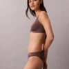 Ιδανικό μικρό Bikini Ιδανικό μικρό Bikini