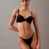 Ιδανικό μικροσκοπικό στρινγκ Bikini Ιδανικό μικροσκοπικό στρινγκ Bikini