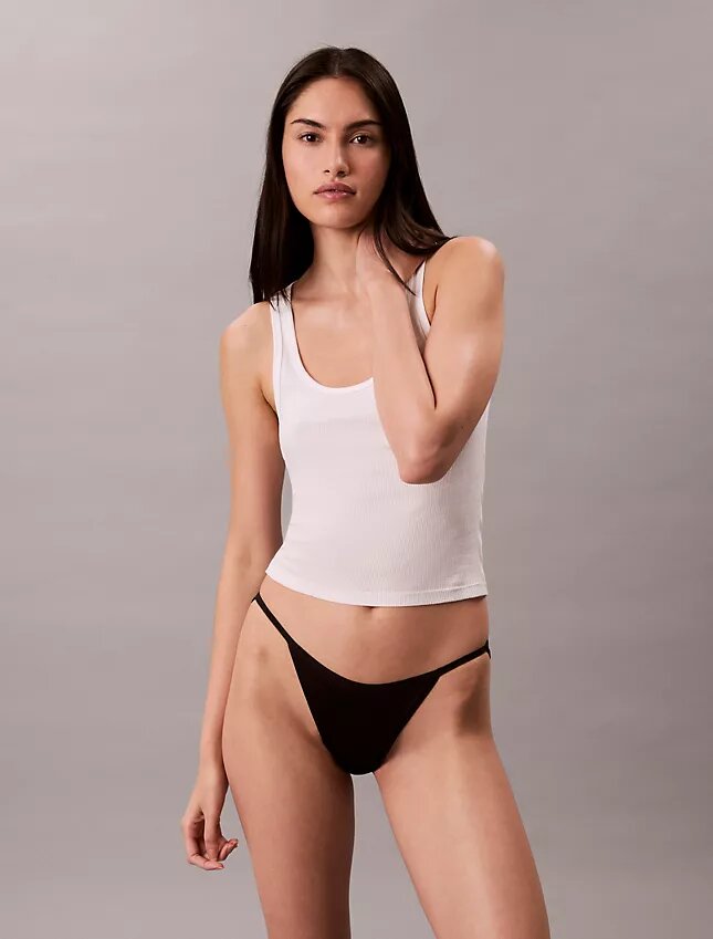 Ιδανικό μικροσκοπικό στρινγκ Bikini Ιδανικό μικροσκοπικό στρινγκ Bikini