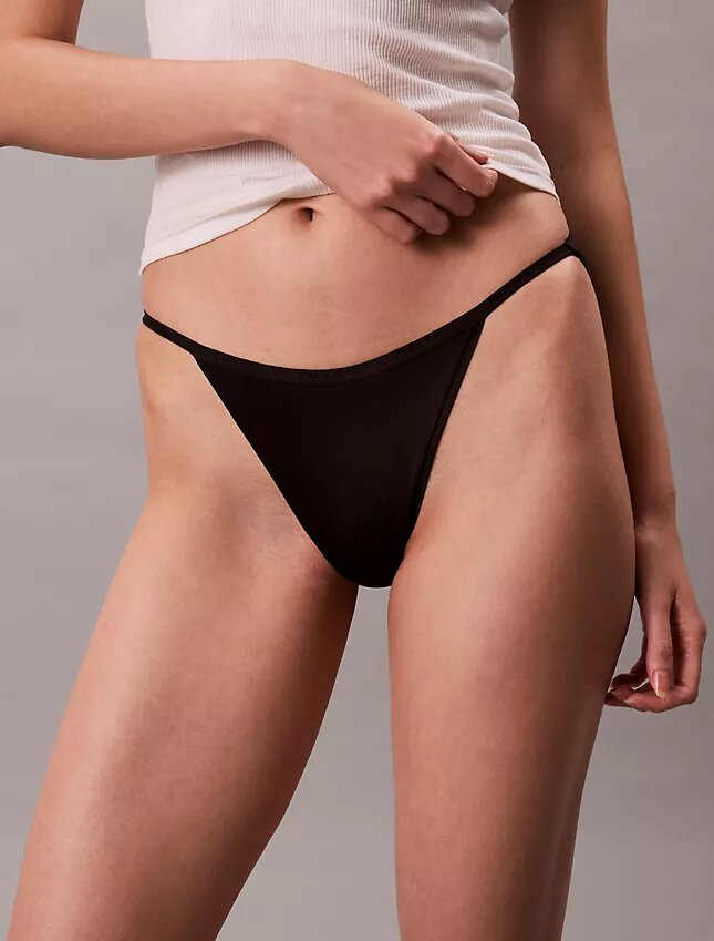 Ιδανικό μικροσκοπικό στρινγκ Bikini Ιδανικό μικροσκοπικό στρινγκ Bikini