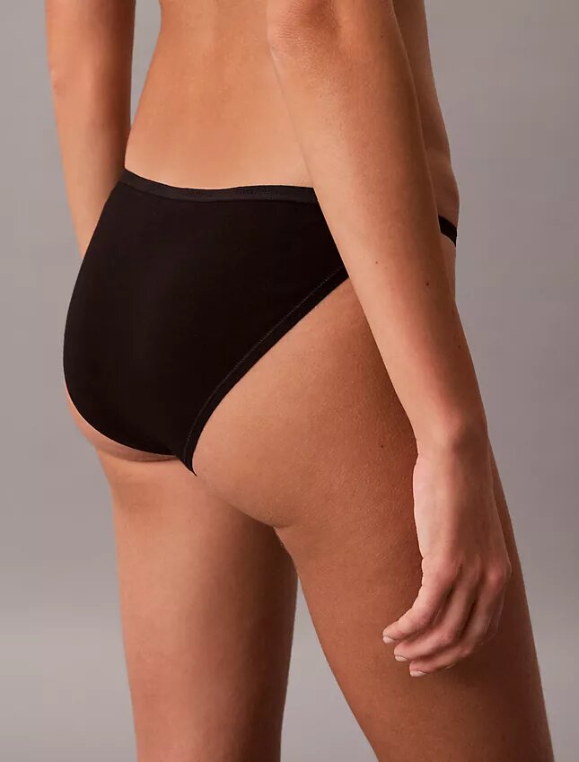 Ιδανικό βαμβακερό στρινγκ Bikini Ιδανικό βαμβακερό στρινγκ Bikini