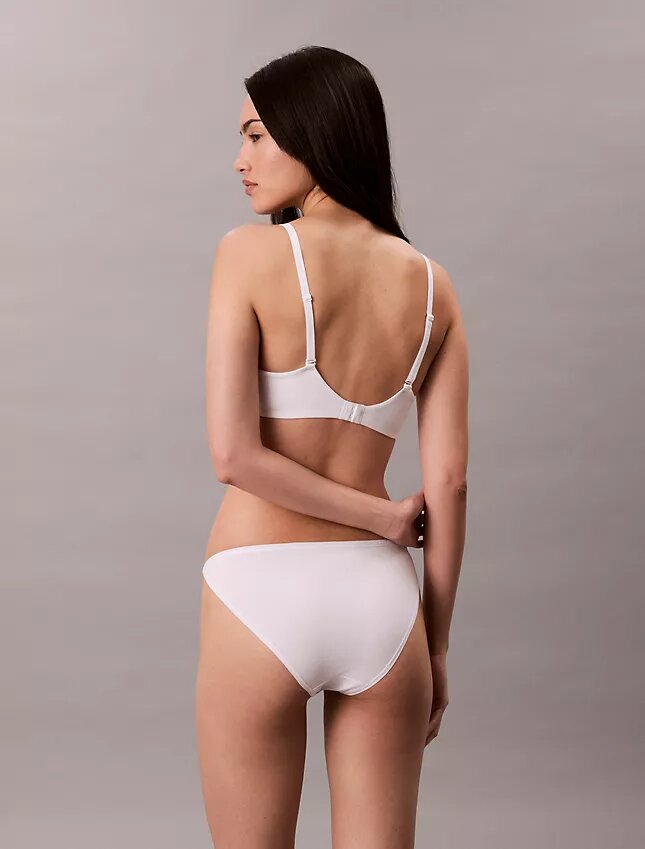 Ιδανικό βαμβακερό στρινγκ Bikini Ιδανικό βαμβακερό στρινγκ Bikini