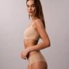 Invisibles Bralette χωρίς σιδεράκια με ελαφριά επένδυση