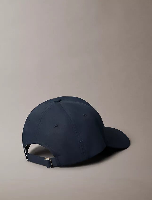 Καπέλο μπέιζμπολ με κεντημένο λογότυπο Καπέλο μπέιζμπολ με κεντημένο λογότυπο