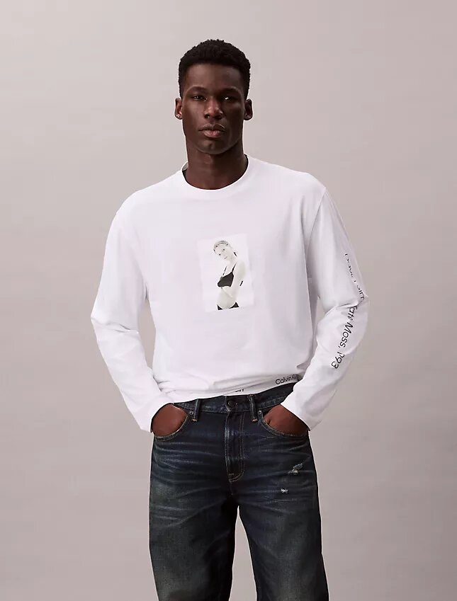 Kate Moss Graphic Relaxed Long Sleeve T-Shirt Kate Moss Graphic Relaxed Long Sleeve T-Shirt