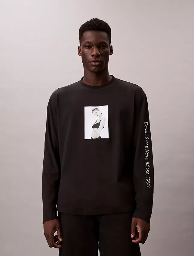 Kate Moss Graphic Relaxed Long Sleeve T-Shirt Kate Moss Graphic Relaxed Long Sleeve T-Shirt
