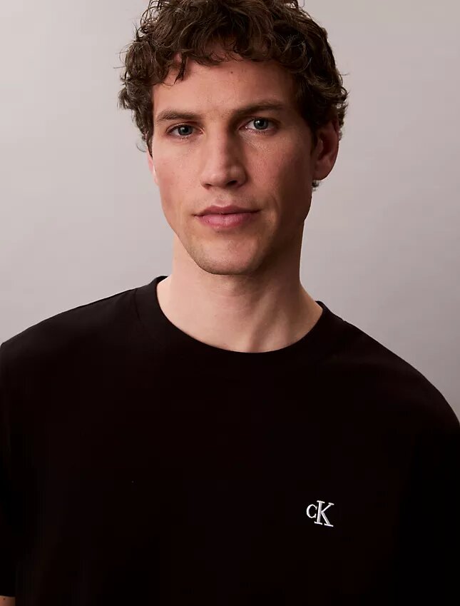 Κεντημένο Monogram χαλαρό T-shirt Κεντημένο Monogram χαλαρό T-shirt