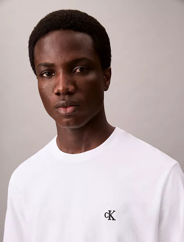 Κεντημένο Monogram χαλαρό T-shirt Κεντημένο Monogram χαλαρό T-shirt