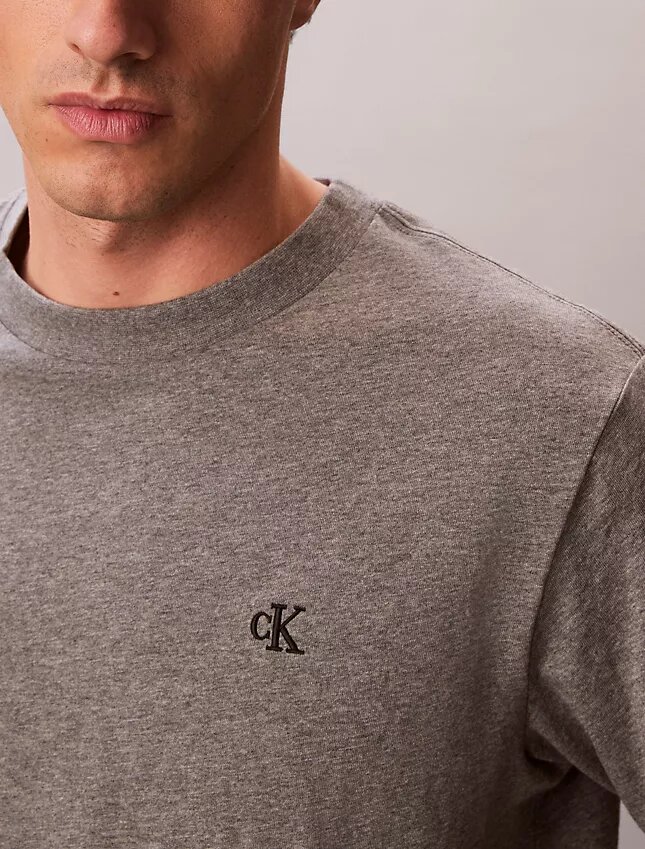 Κεντημένο Monogram χαλαρό T-shirt Κεντημένο Monogram χαλαρό T-shirt