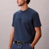 Κλασικό T-shirt με ανάγλυφο λογότυπο