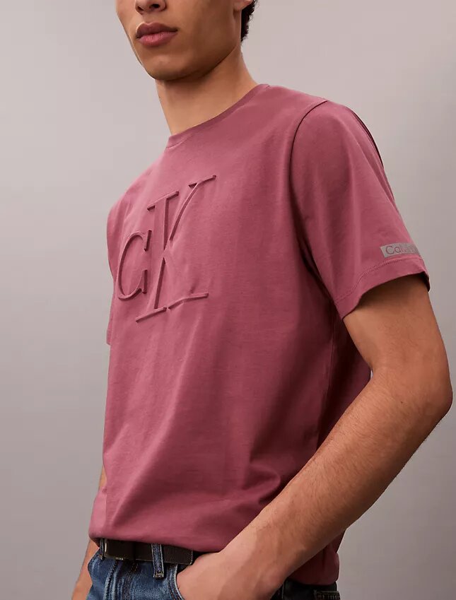Κλασικό T-shirt με ανάγλυφο Monogram Κλασικό T-shirt με ανάγλυφο Monogram