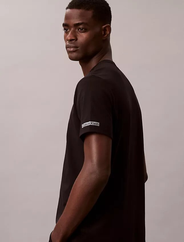 Κλασικό T-shirt με ανάγλυφο Monogram Κλασικό T-shirt με ανάγλυφο Monogram