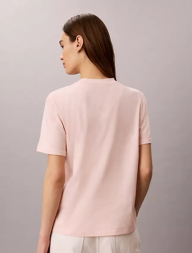 Κλασικό T-shirt με έντονο λογότυπο Κλασικό T-shirt με έντονο λογότυπο