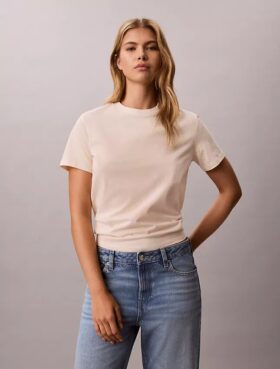Κλασικό T-shirt με floral print