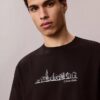 Κλασικό T-shirt με γραφικό City Skyline