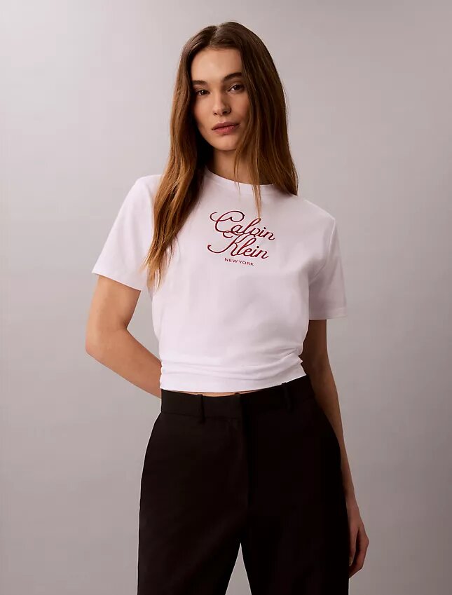 Κλασικό T-shirt με γραφικό λογότυπο Κλασικό T-shirt με γραφικό λογότυπο