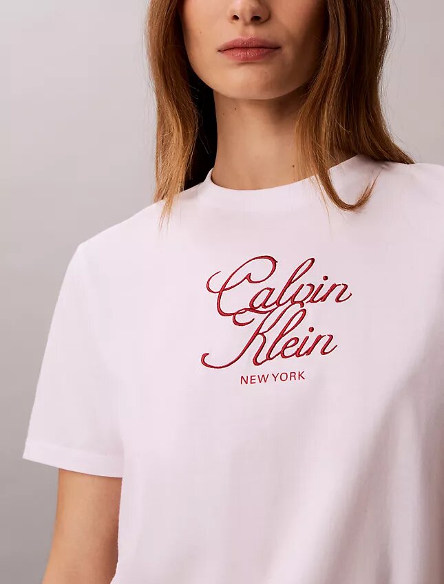 Κλασικό T-shirt με γραφικό λογότυπο Κλασικό T-shirt με γραφικό λογότυπο